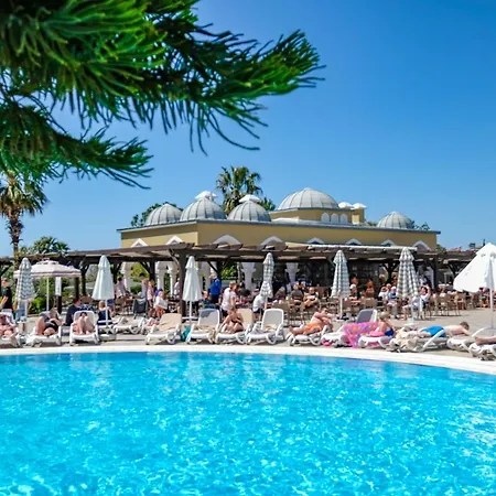 Resort Star - Side